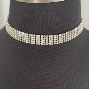 Elegant Silver Rhinestone Choker Necklace